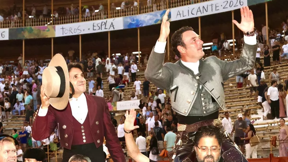 Ventura y Cartagena rematan la Feria por la Puerta Grande