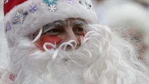 myakovenko32221615 a man  dressed as ded moroz  takes part in a festi151222132122