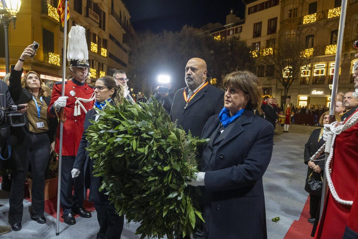 FOTOS | La ofrenda floral en imágenes