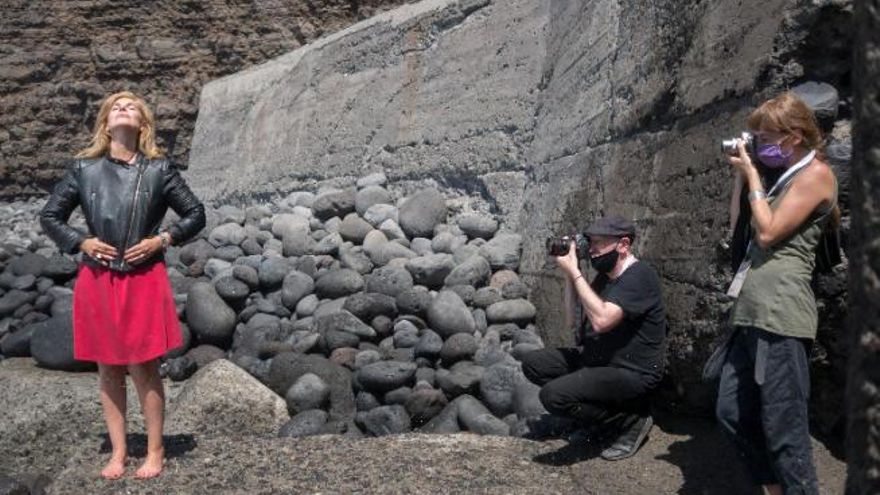 El fotógrafo que mira a los escritores