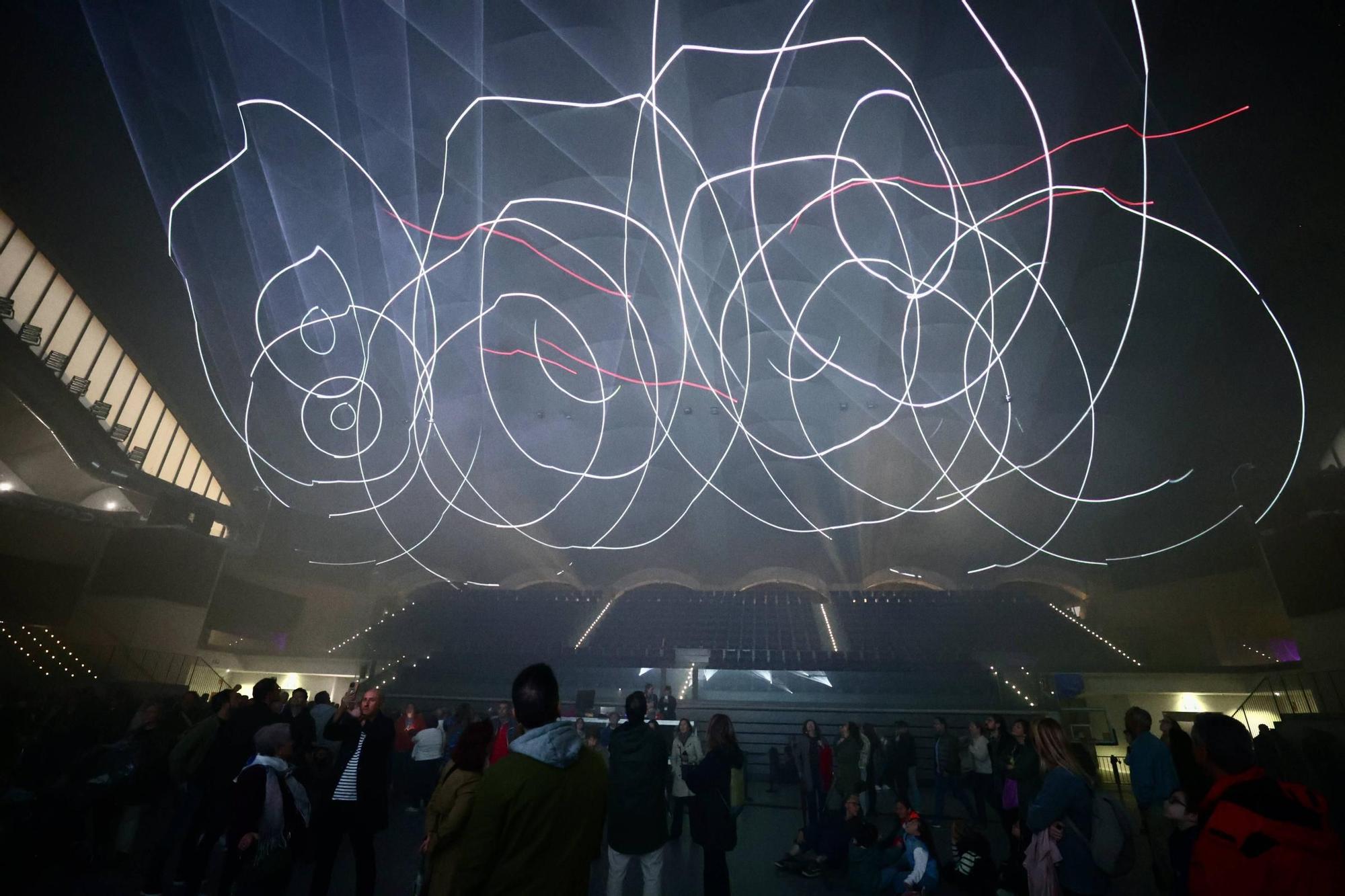 Oviedo disfruta de la Noche Blanca: así fueron las actividades que llenaron de cultura la ciudad