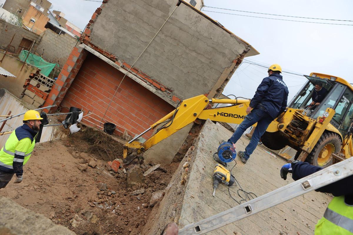 Trabajos en los barrios altos.