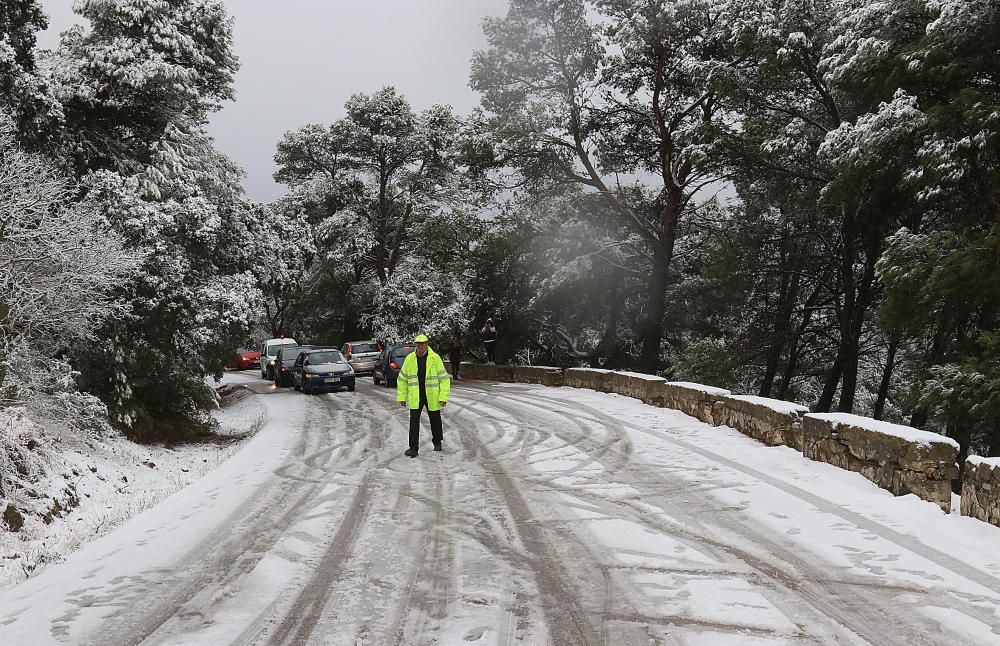 Los Montes de Málaga, cubiertos de nieve