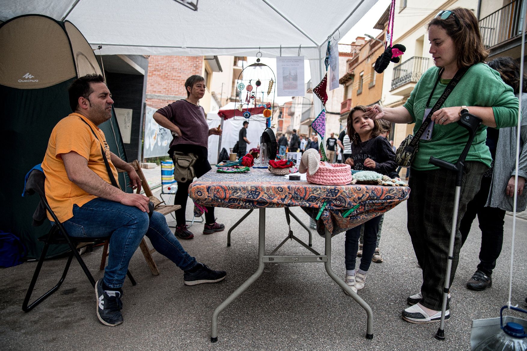 La 63e Fira d'Artés omple el poble de gent, cotxes i tractors