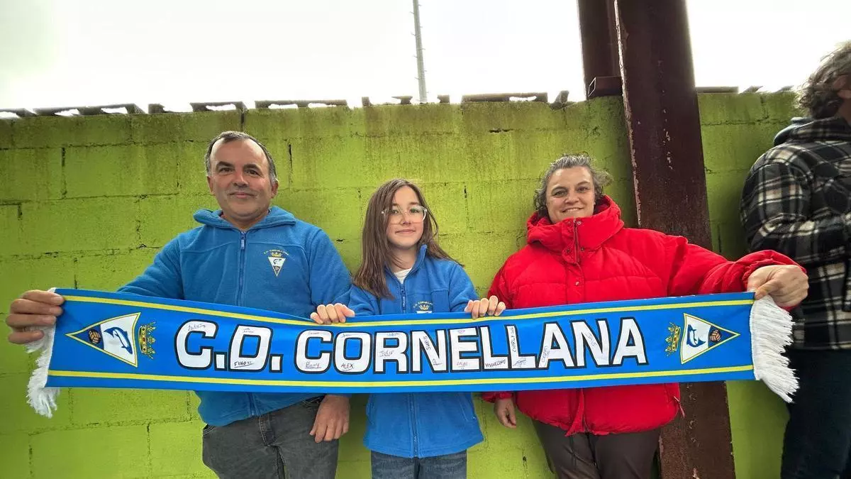 Ni la borrasca "Ingrid" pudo con la afición del Cornellana: "Llueva o nieve, lo que hay que hacer es apoyar al equipo"