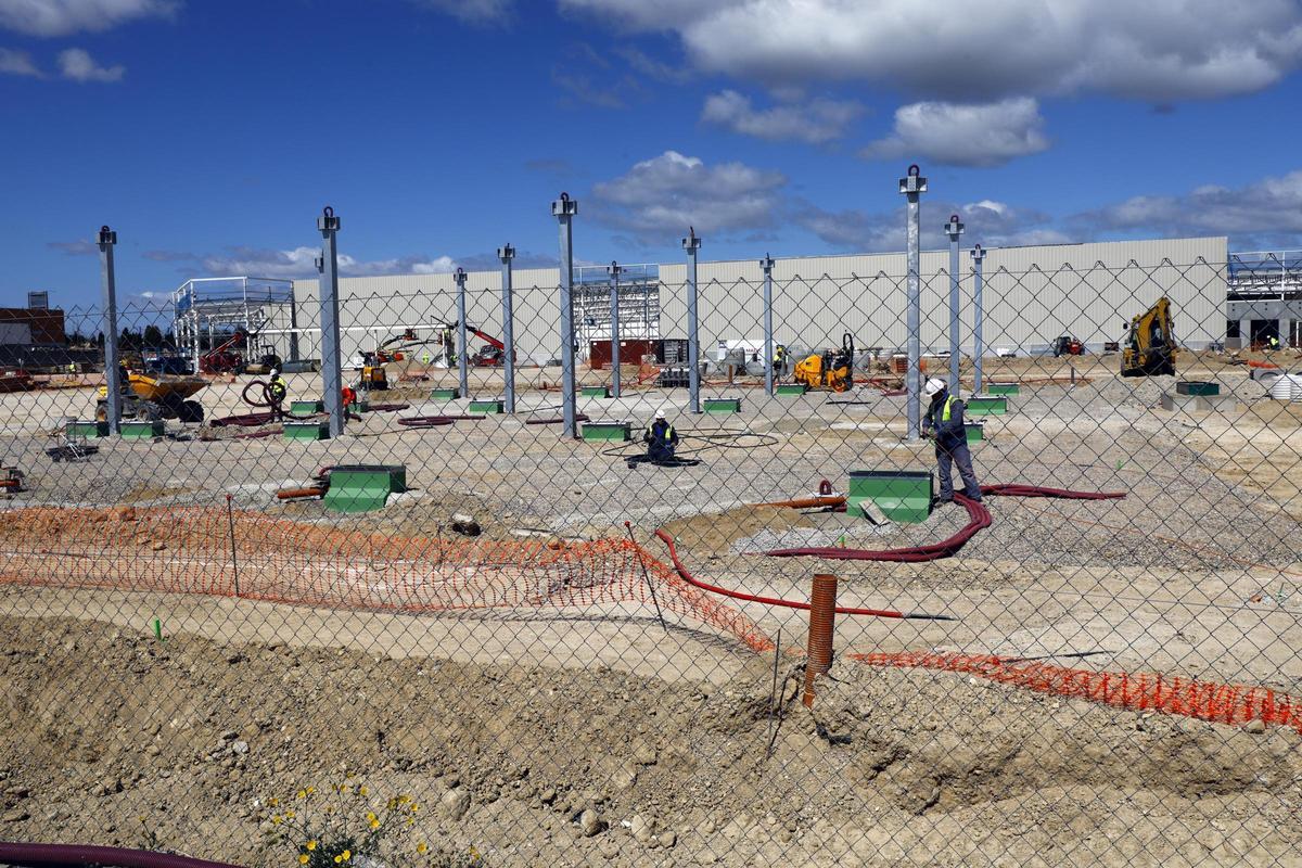 Así van las obras de Costco en Plaza Así van las obras de Costco en Plaza