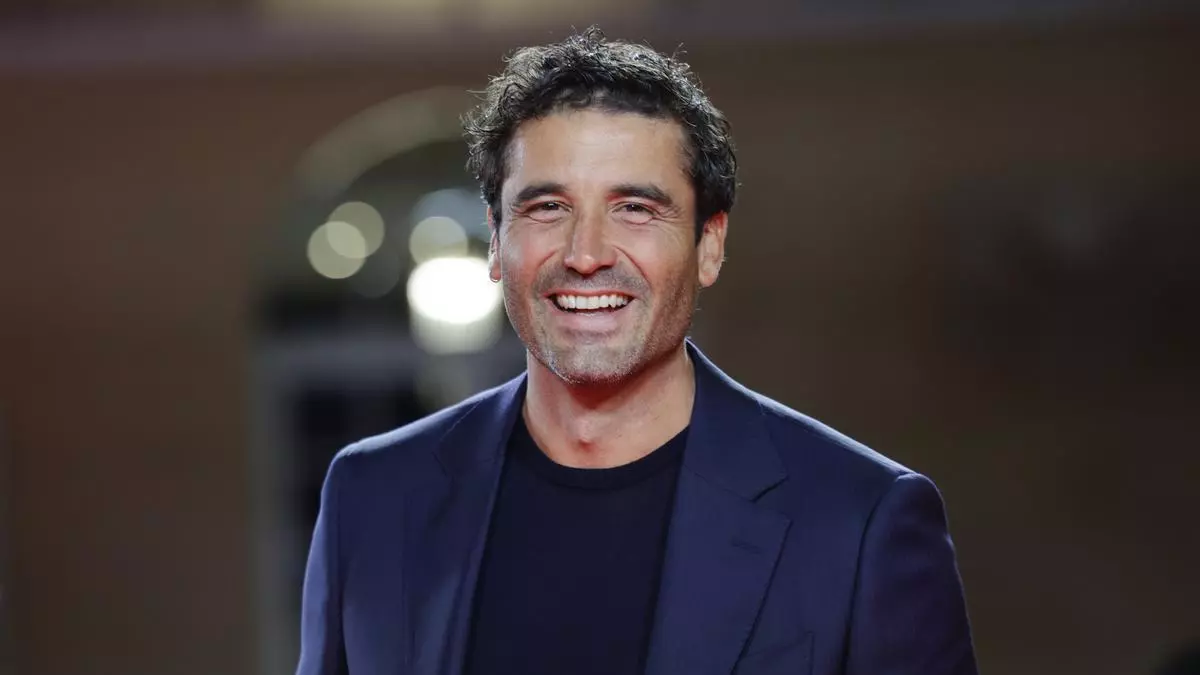 Álex García reaparece en el Festival de Málaga tras la muerte de su expareja, Verónica Echegui