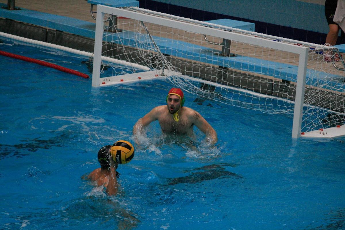 Zamora, como pez en el agua: el waterpolo regional disputa la VII Copa de Invierno de Castilla y León
