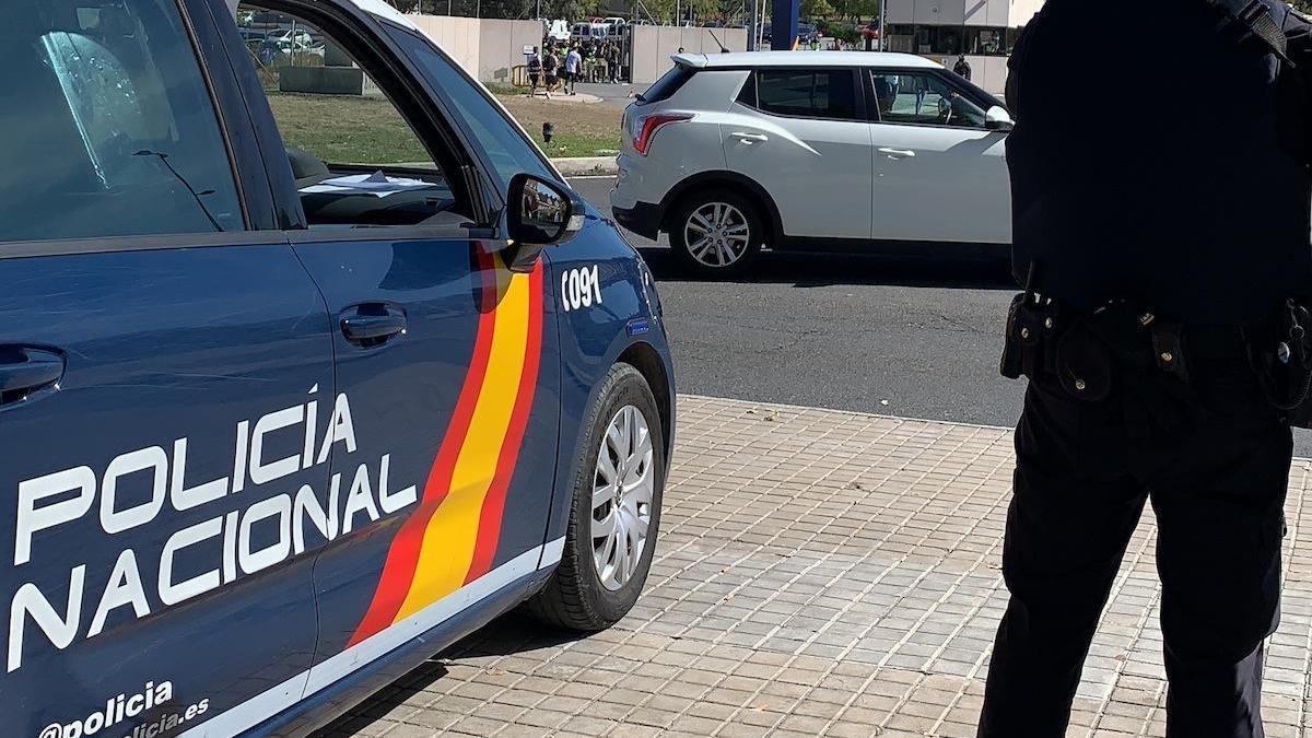 Detenido en Málaga por atracar disfrazado de conejo a un repartidor