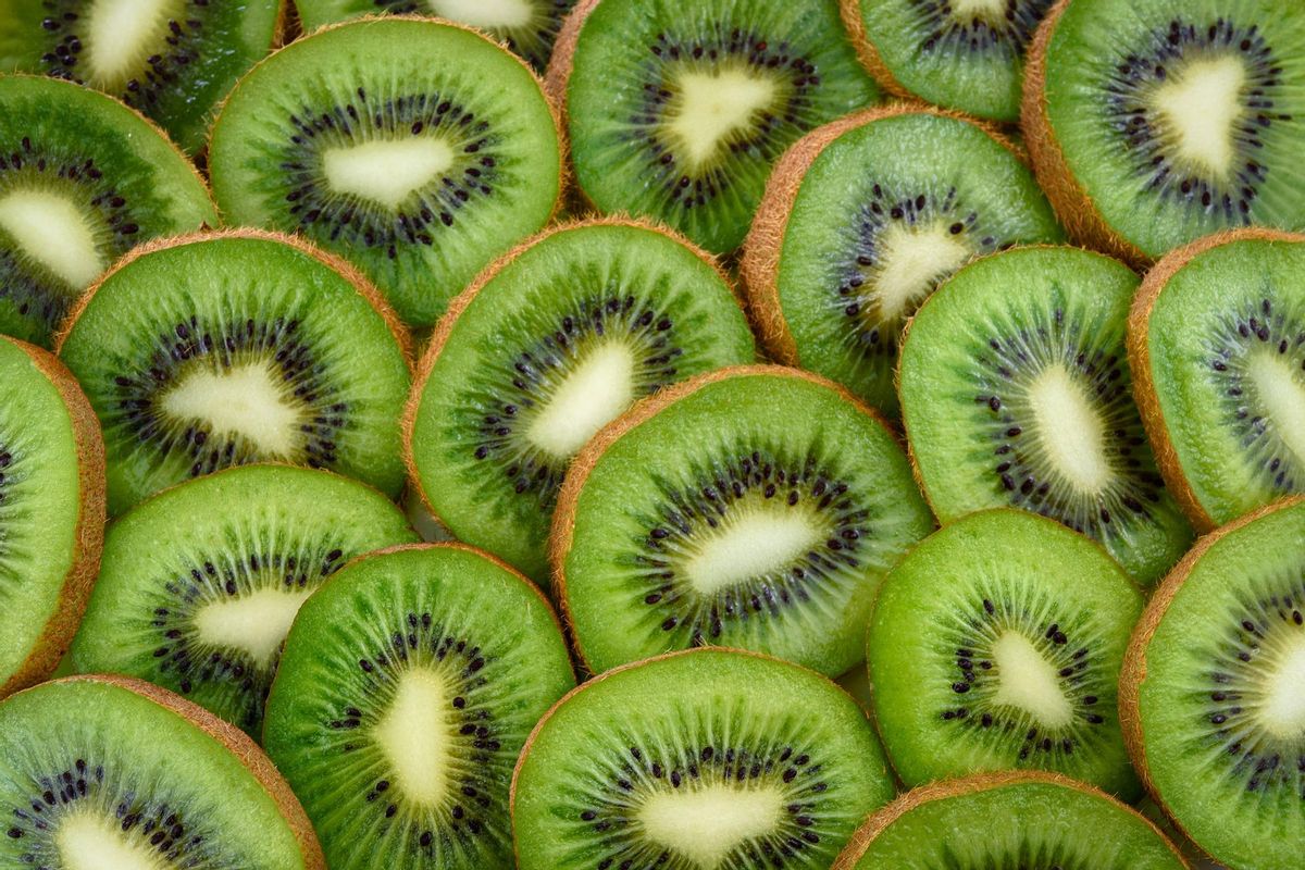 Tomar kiwis en ayunas te ayudará a adelgazar y a reducir abdomen.