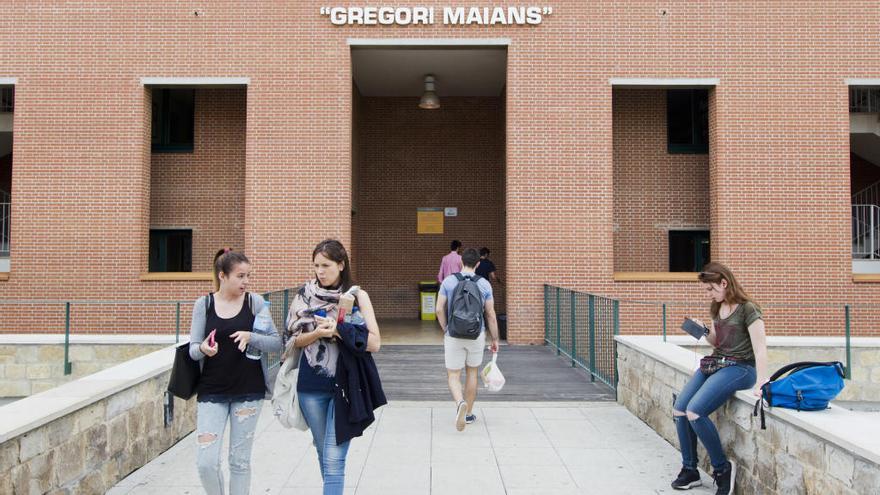 Entrada de la biblioteca Gregori Maians, UV