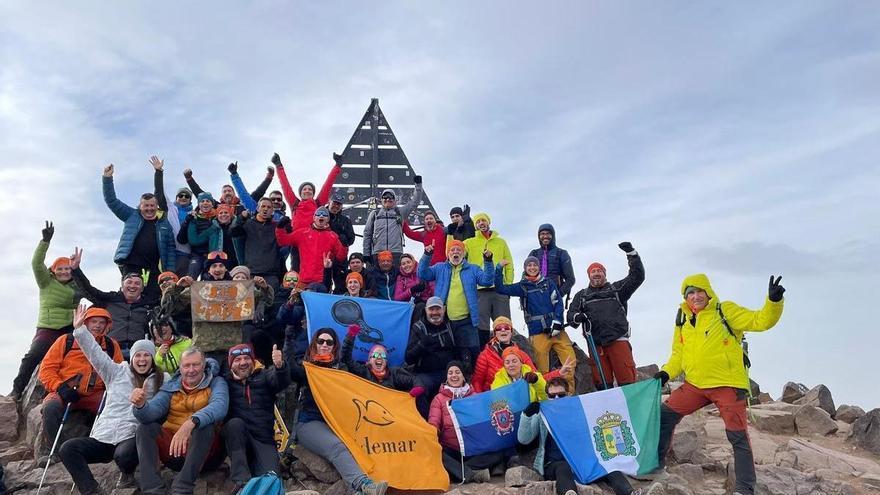 Sin Límites 2025 corona la cumbre del Toubkal