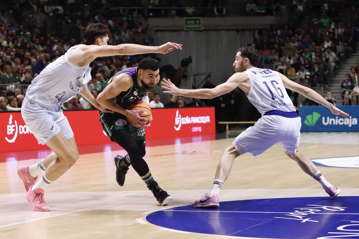 Joventut de Badalona castiga al Unicaja con un 71% de acierto en triples y una ventaja de 20 puntos al descanso — image 4