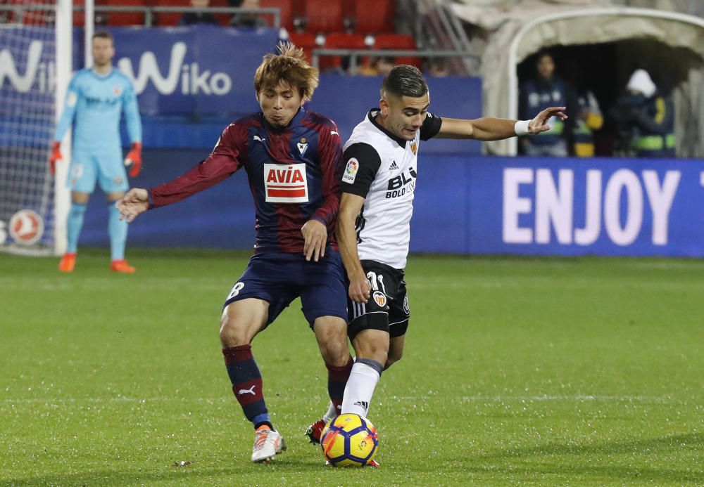 Eibar - Valencia, en imágenes