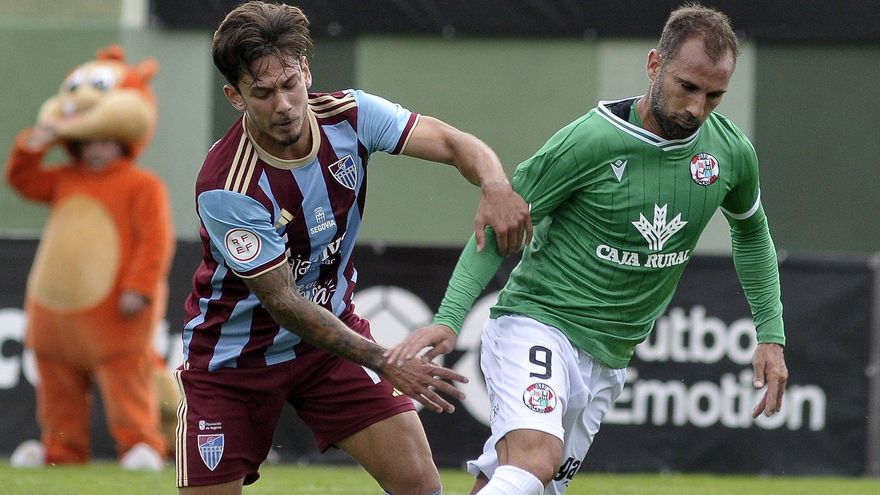 El Zamora CF pierde dos puntos ante la Gimnástica Segoviana
