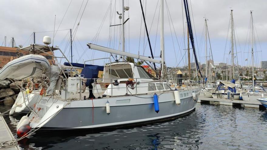 El velero ‘Memo’, atracado en el Muelle Deportivo de Las Palmas de Gran Canaria.