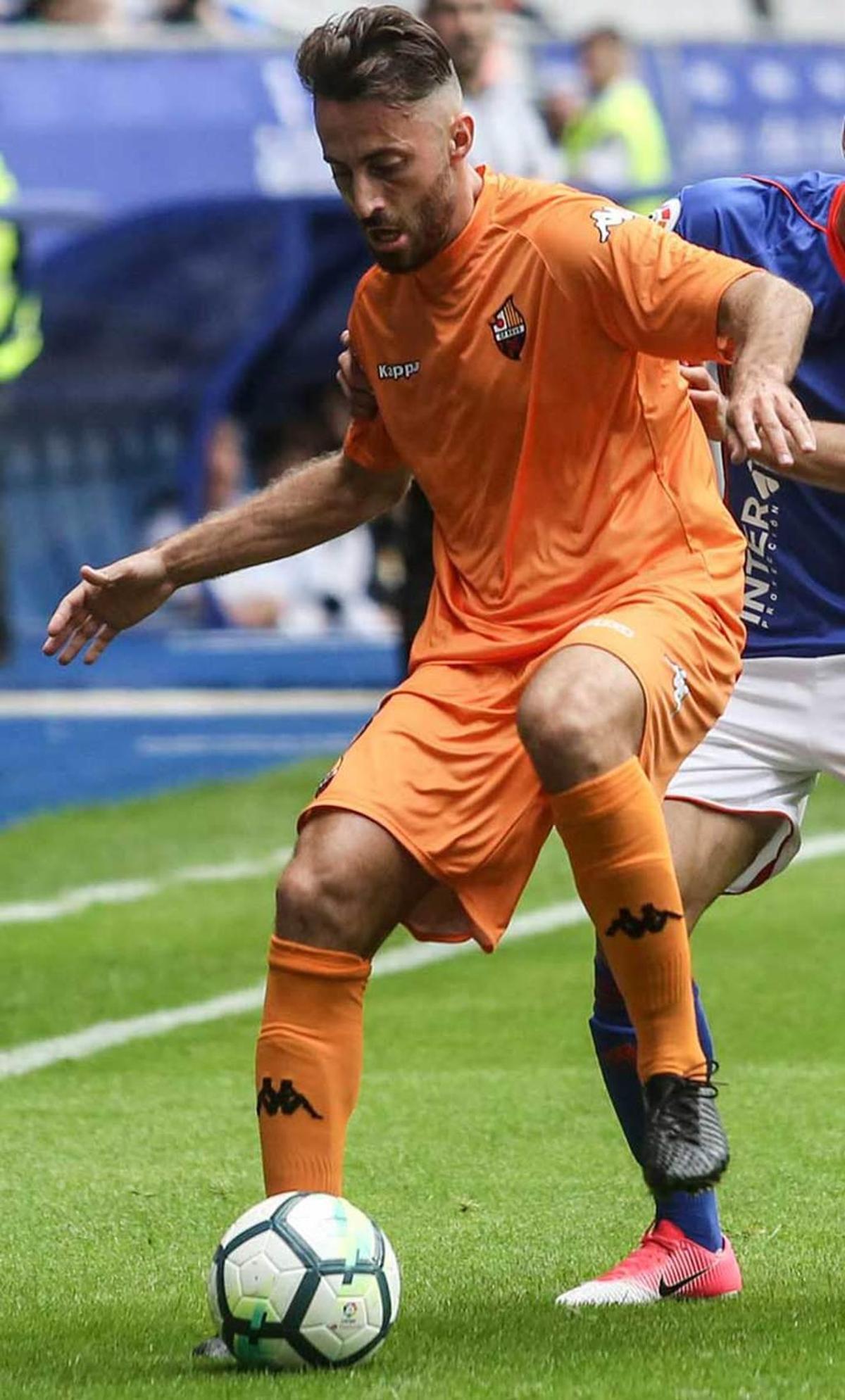 Fuego amigo en El Molinón