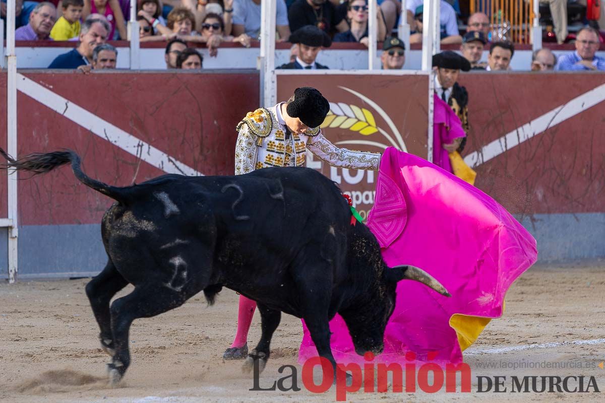 Quinta novillada Feria Taurina del Arroz en Calasparra (Marcos Linares, Diego Bastos y Tristán Barroso)