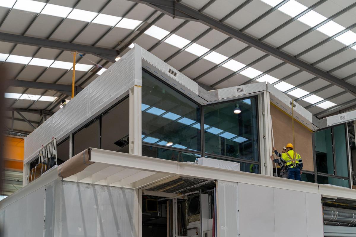 El chiringuito modular en la fábrica de Almussafes