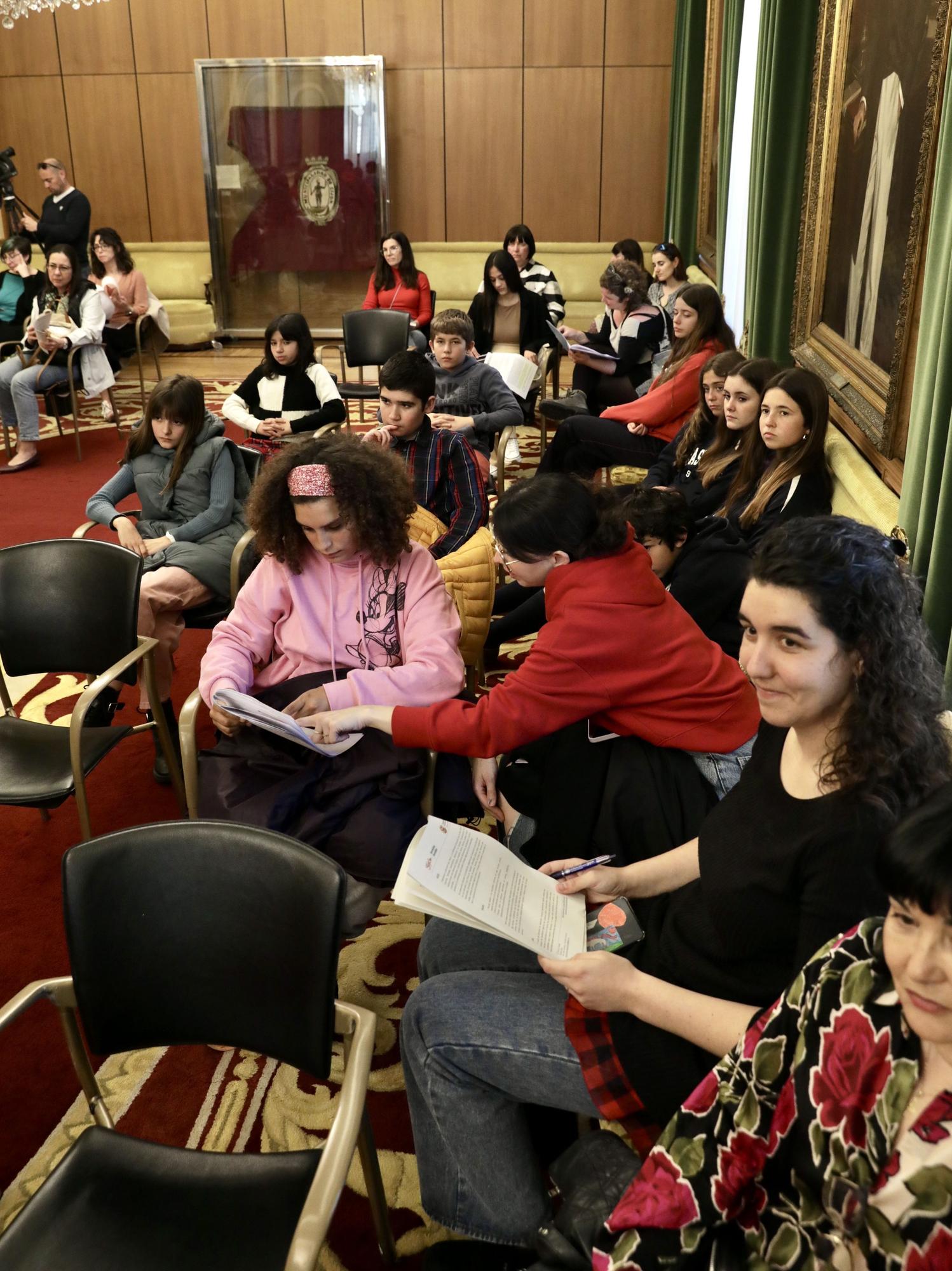 En imágenes: El Pleno infantil en el Ayuntamiento de Gijón