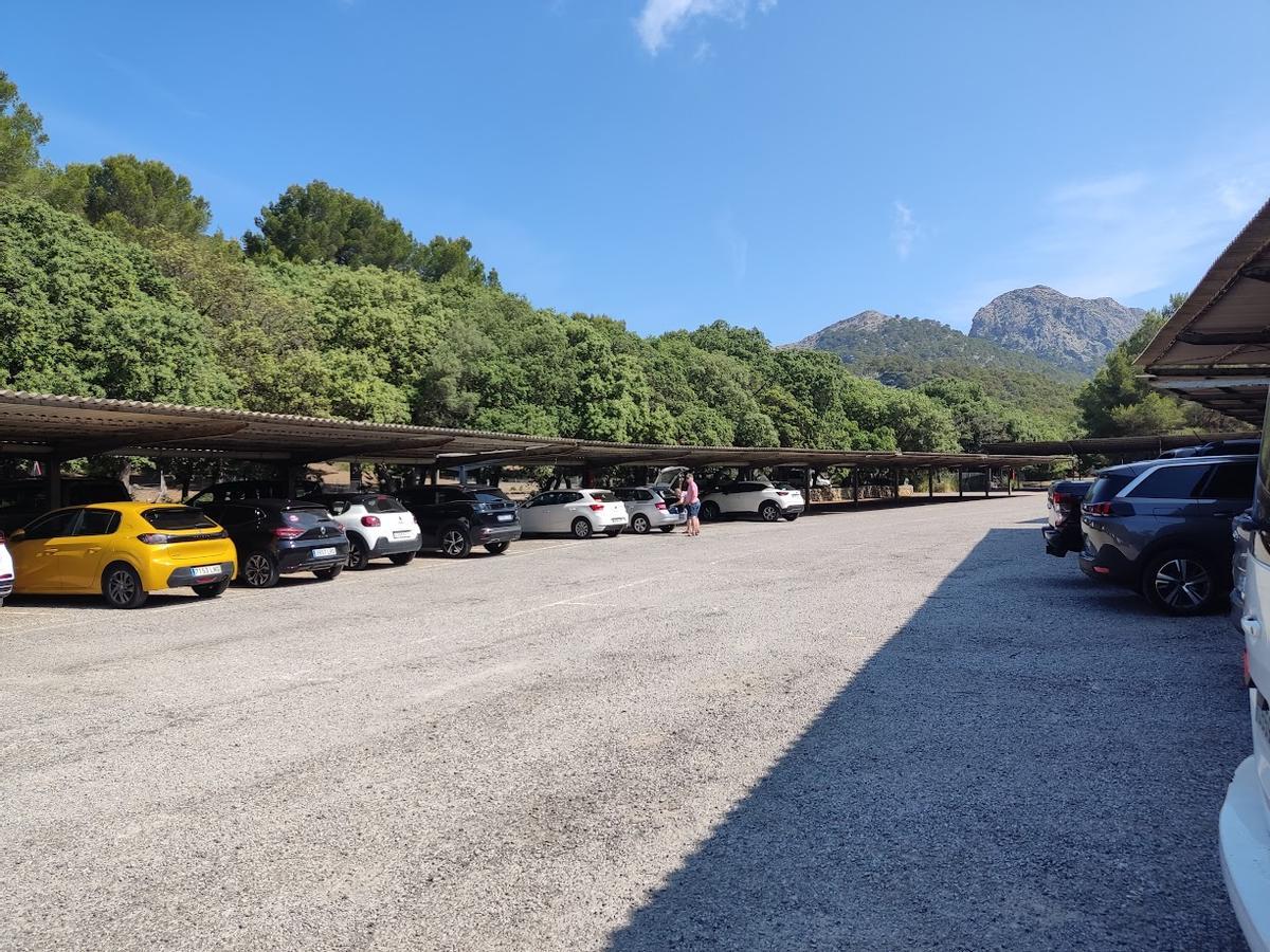 El aparcamiento de Formentor, este pasado verano.