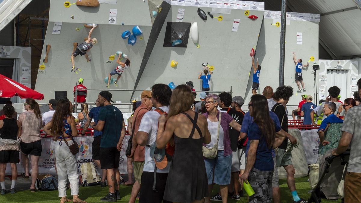Pruebas clasificatorias de ‘boulder masculino’ para el campeonato de Europa de escalada