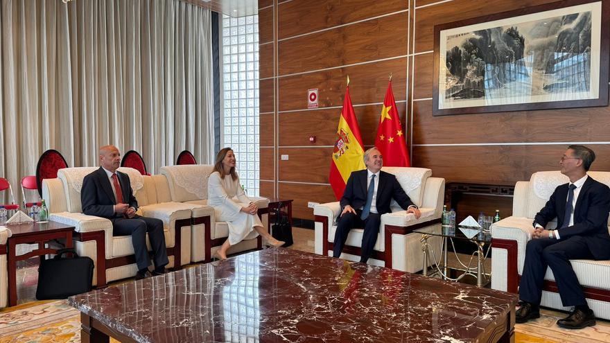 Aragón une lazos con China con la vista puesta en Stellantis