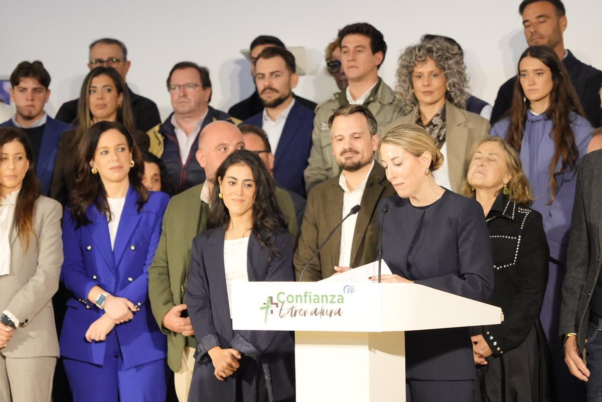 María Guardila da a conocer la lista del Partido Popular de Extremadura para los comicios del 21D.