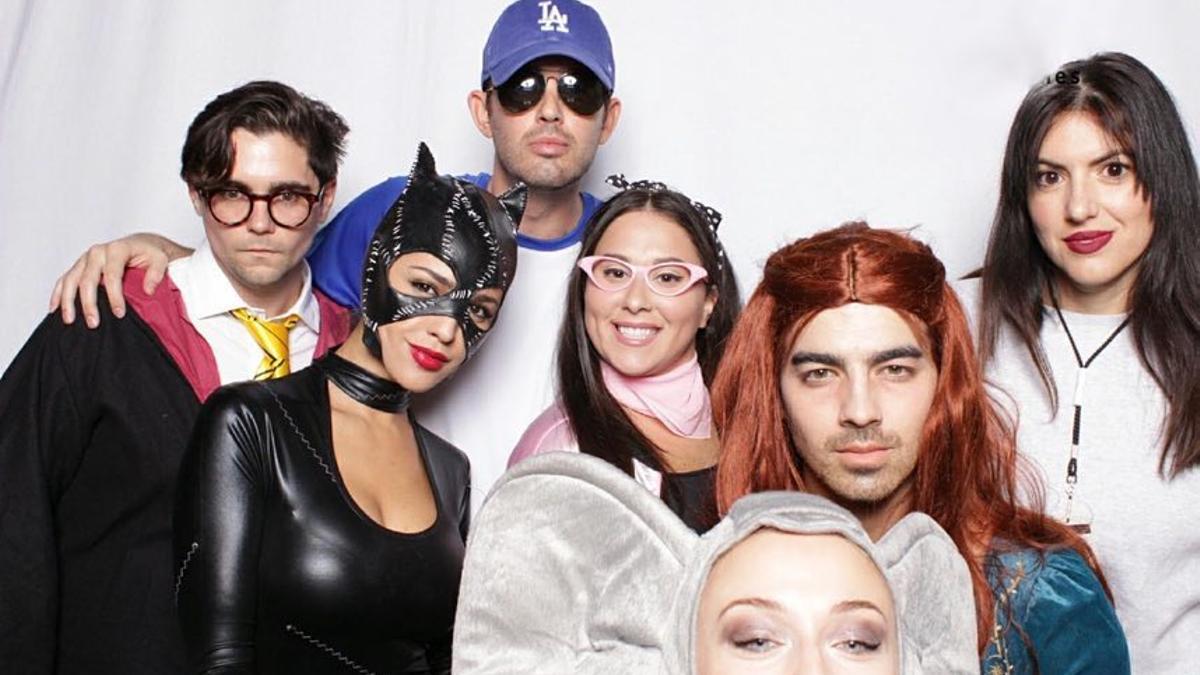 Joe Jonas y Sophie Turner se disfrazan por Halloween