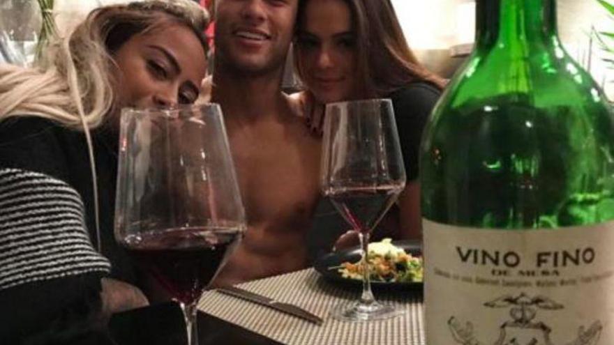 ¿Cuánto cuestan los vinos que beben Messi y Neymar?