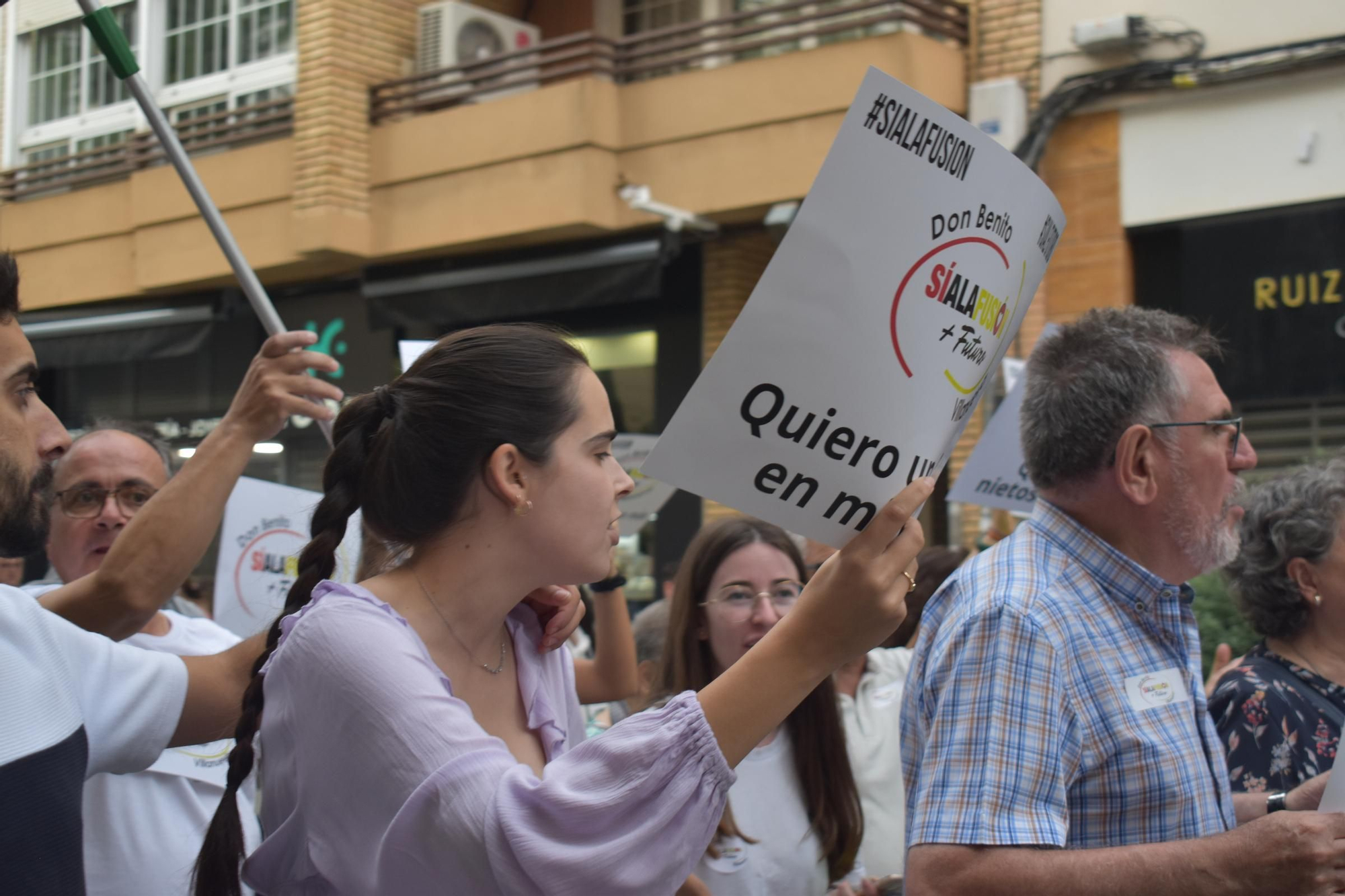 Manifestación en Don Benito por la fusión con Villanueva