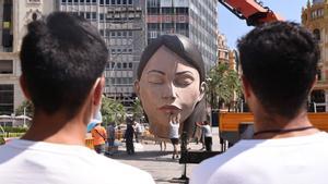 ‘La Meditadora’ llega a la Plaza del Ayuntamiento de Valencia