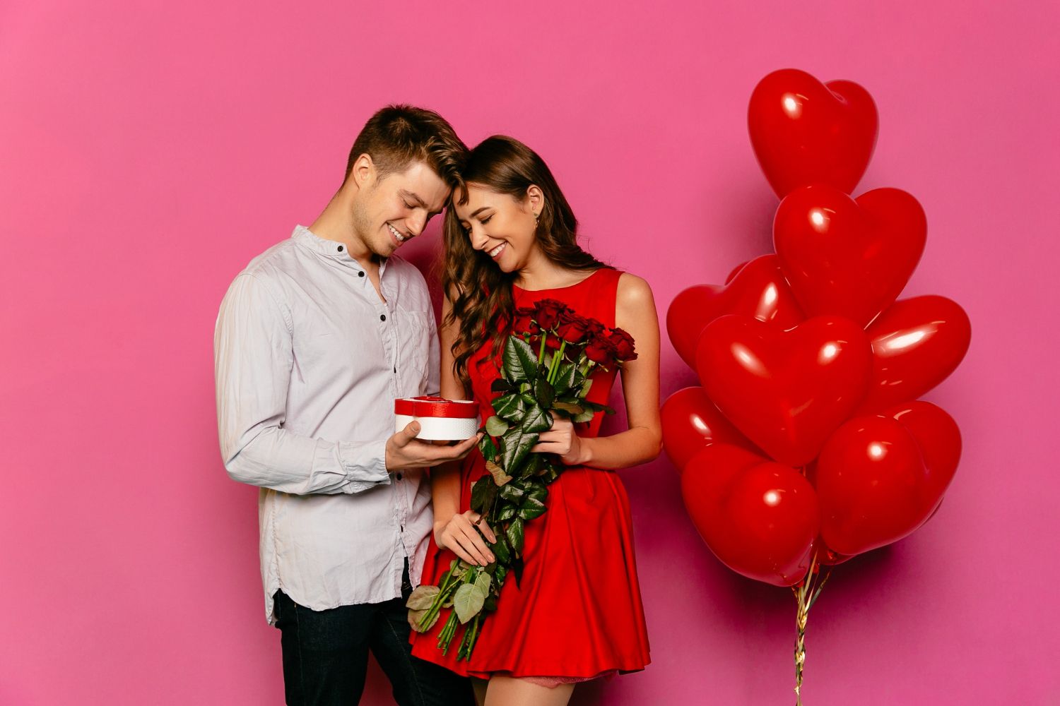 Los mejores regalos de San Valentín para cada tipo de pareja - El Día