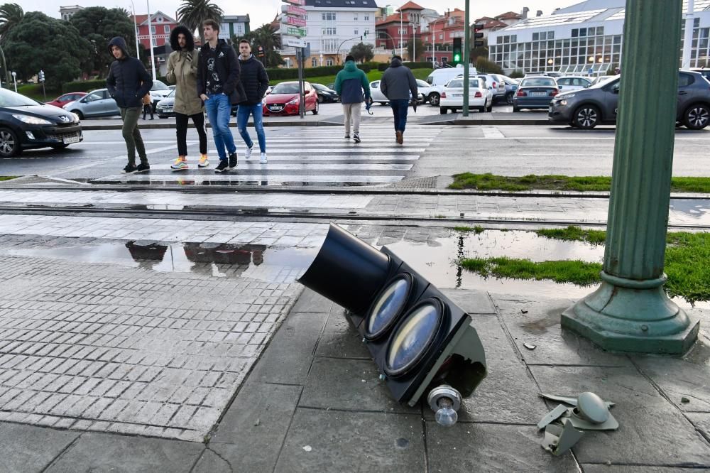 Temporal con alerta roja en la costa de A Coruña