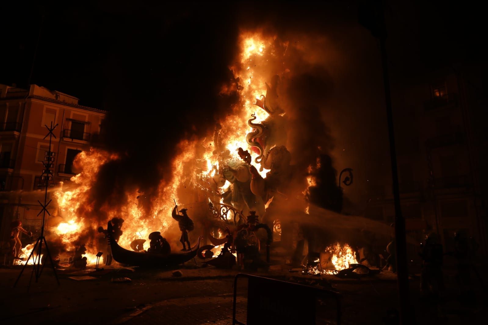 La Cremà de Convento Jerusalén, la falla del primer premio