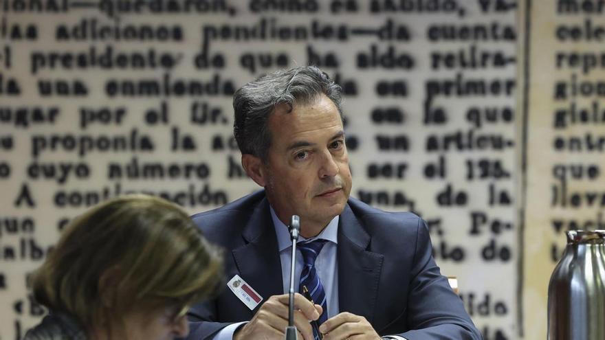 El jefe superior de Policía Nacional de Canariasrecibió 7.000 euros y regalos de los empresarios investigados en la trama corrupta de Plus Ultra