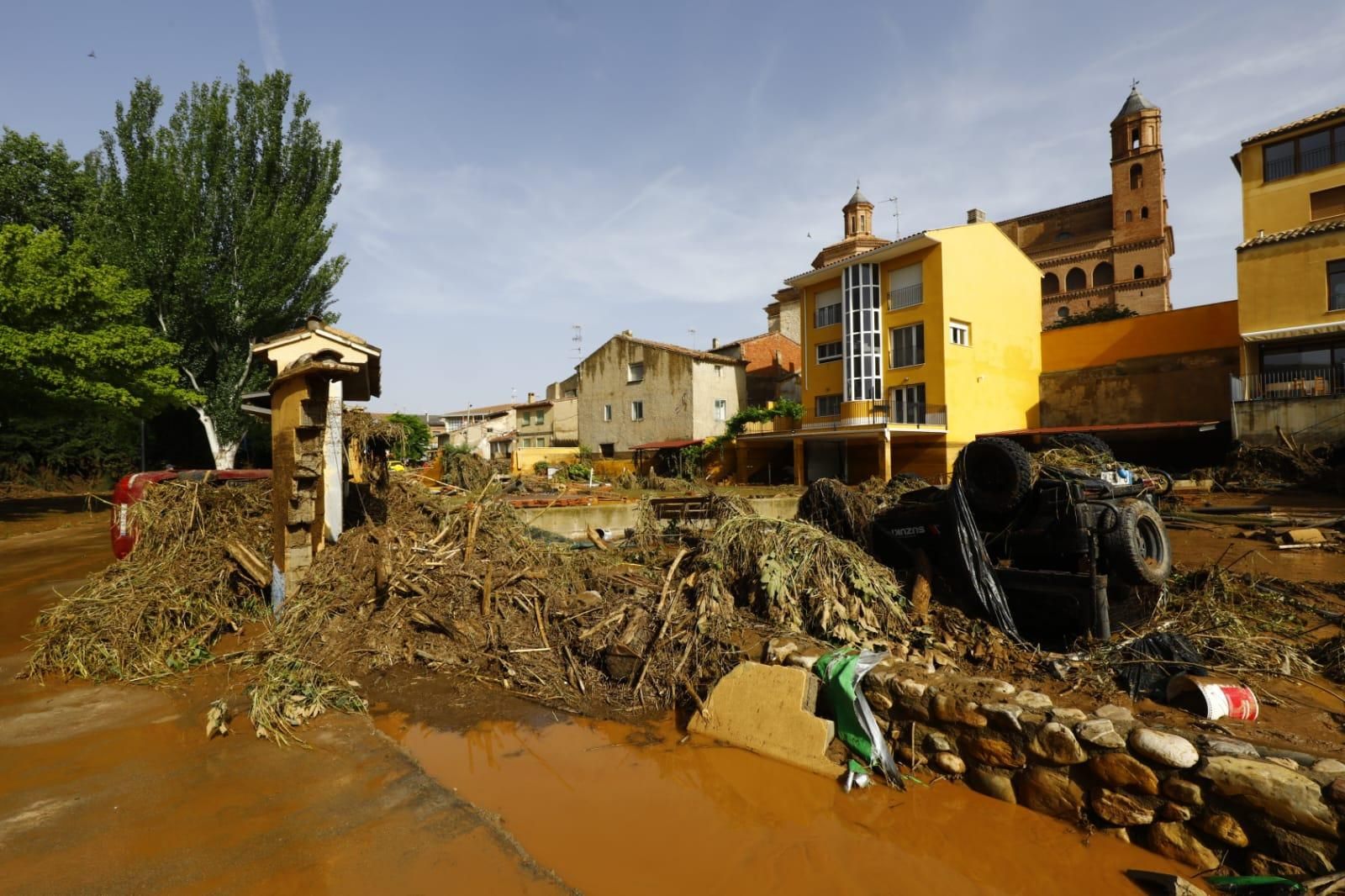 En imágenes | Así ha quedado Azuara tras la fuerte tormenta que causó destrozos este viernes