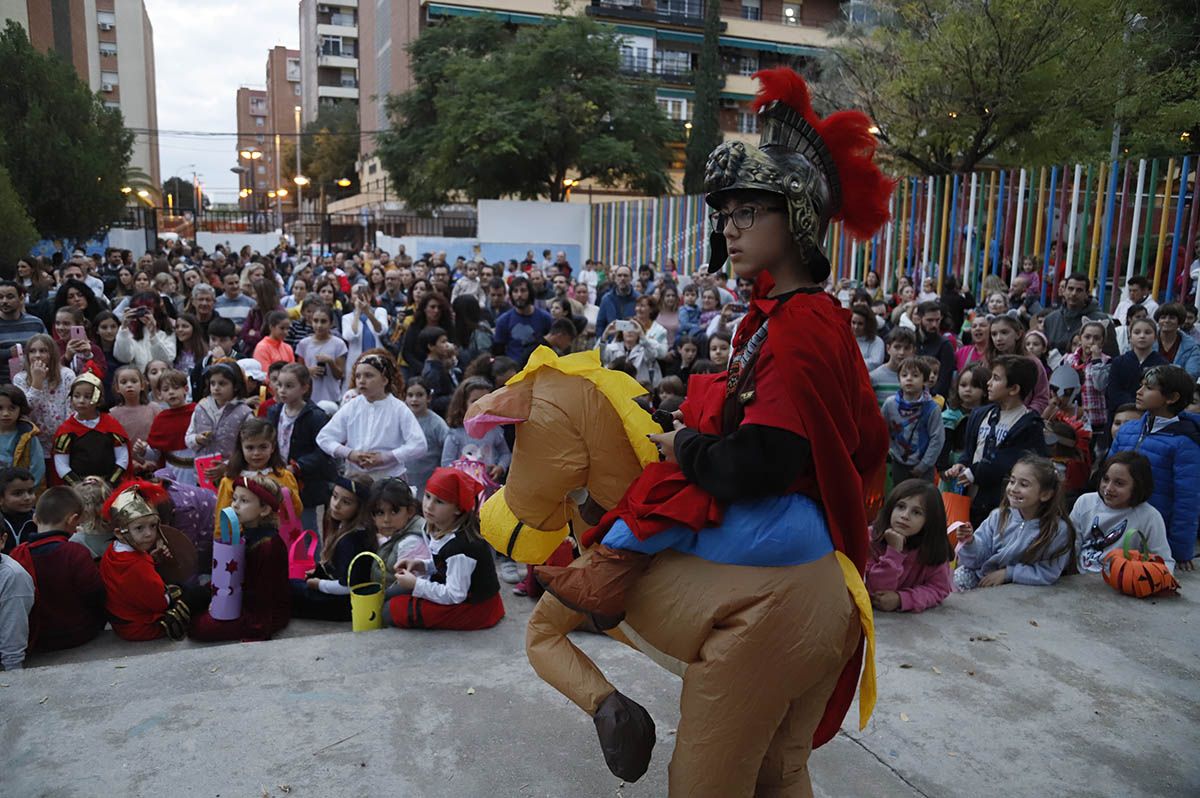 El CEIP Al Ándalus celebra su Sankt Martin por las calles de Vista Alegre