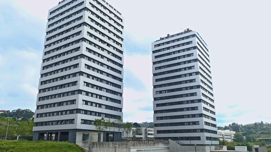 Un vilagarciano de 21 años muere al precipitarse desde un séptimo piso en A Coruña