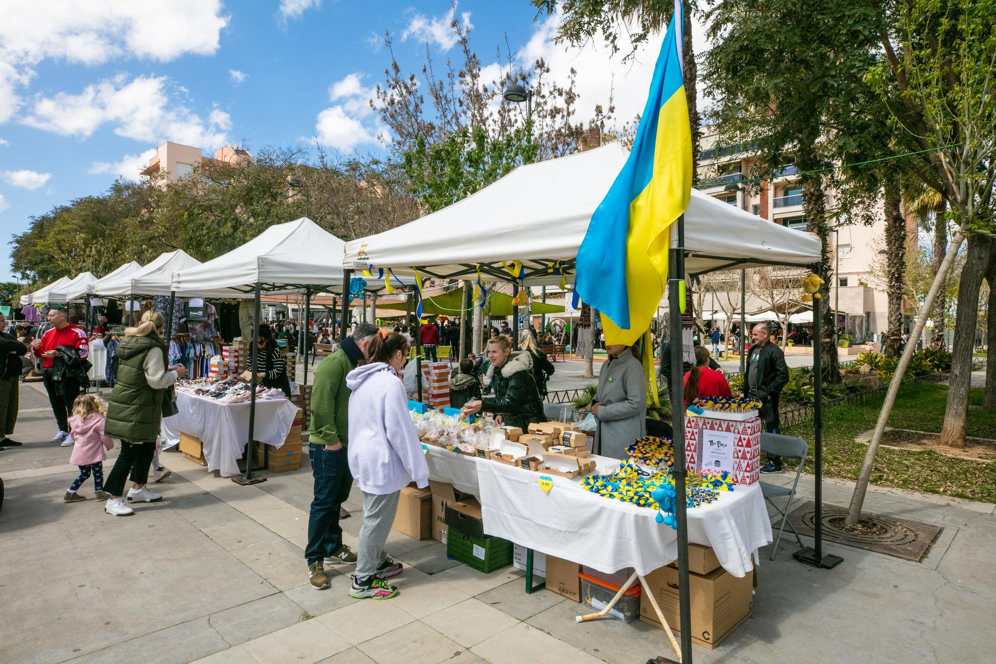 Feria de estocs en la plaza Albert i Nieto de Ibiza