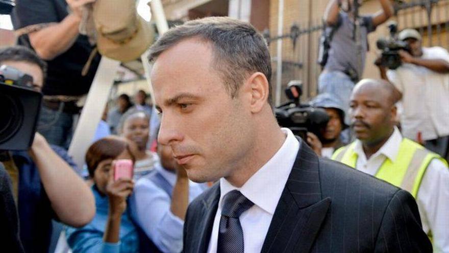 Pistorius acusa a la policía de alterar pruebas