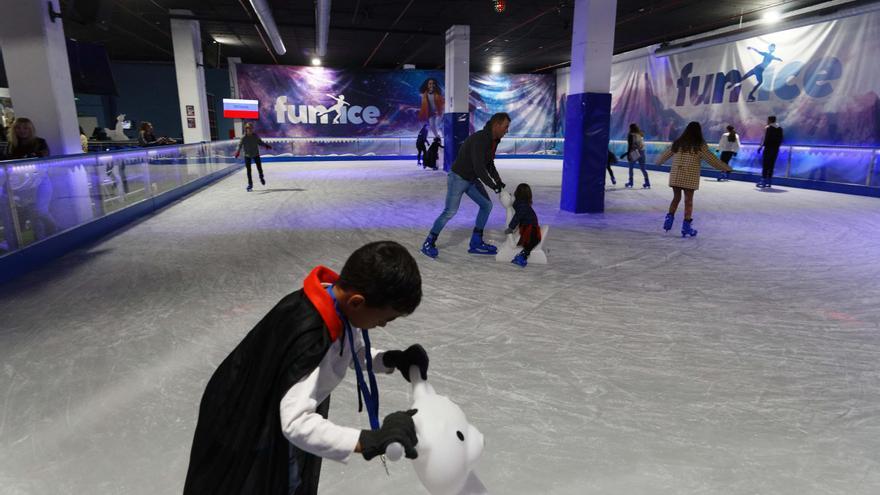 Funice presenta una experiencia  de patinaje sobre  hielo todo el año