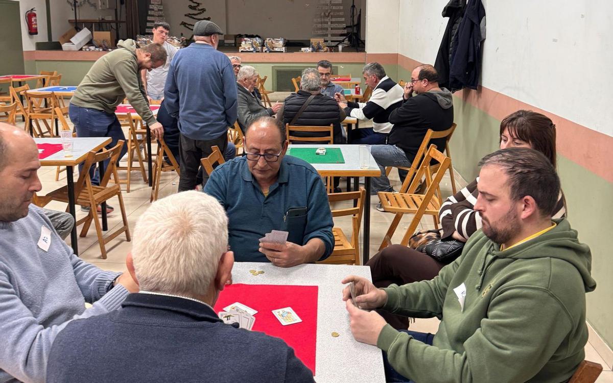 El Torneo Comarcal de Guiñote 2026 congregó a 35 parejas de varios municipios del Campo de Borja y otras comarcas.