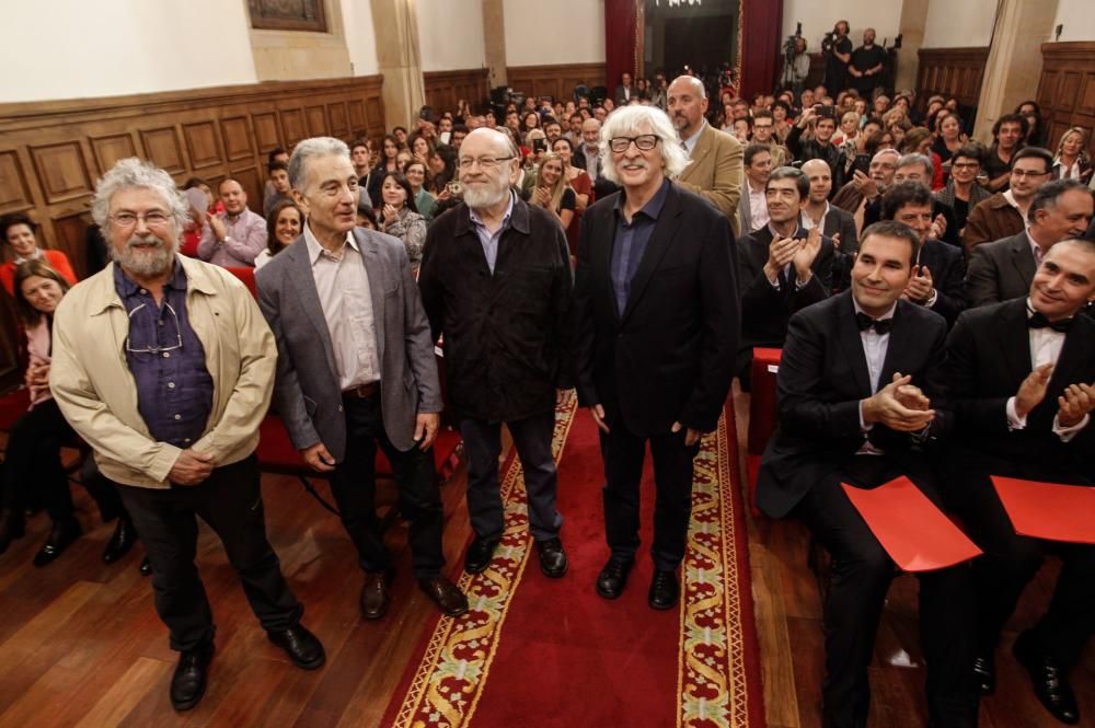 Les Luthiers en el paraninfo de la Universidad de Oviedo