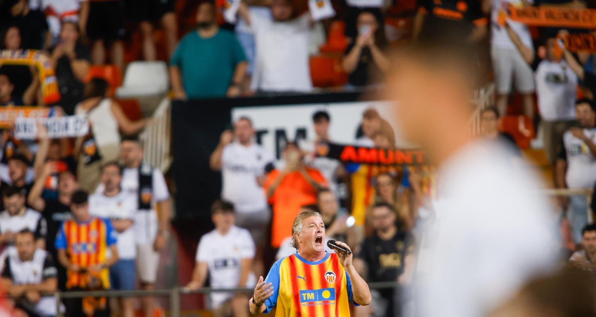 El Valencia CF - Athletic Club de Mestalla, en imágenes