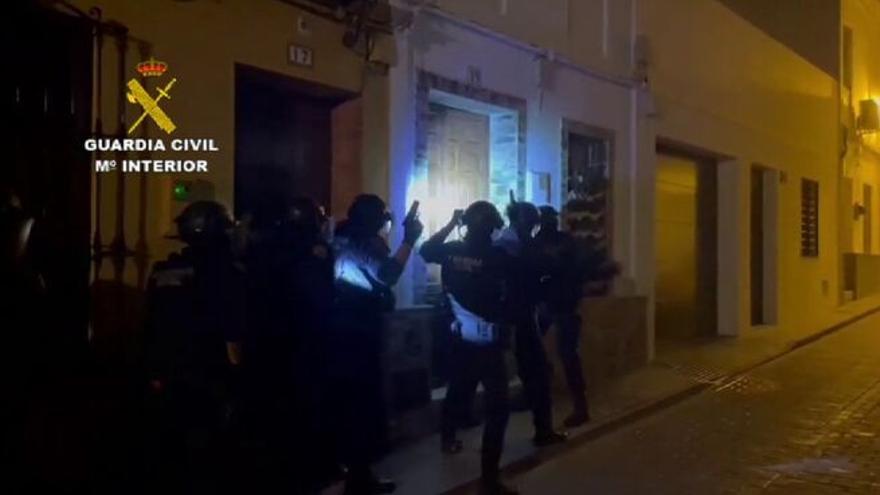Detenidos en Sevilla 26 integrantes de una red de distribución de droga en patinetes eléctricos