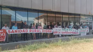Sayago alerta de que "se avecinan tiempos inciertos" en la asistencia sanitaria