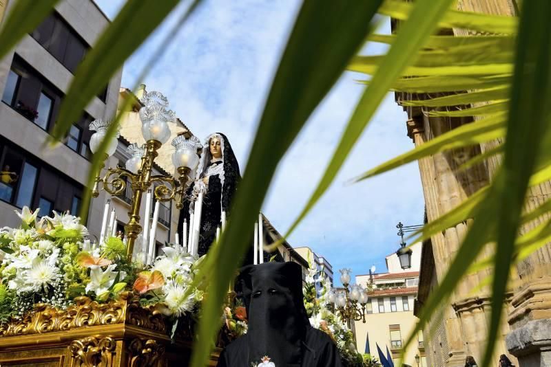 Acto de la Virgen de la Soledad ante el Cristo de la Cama