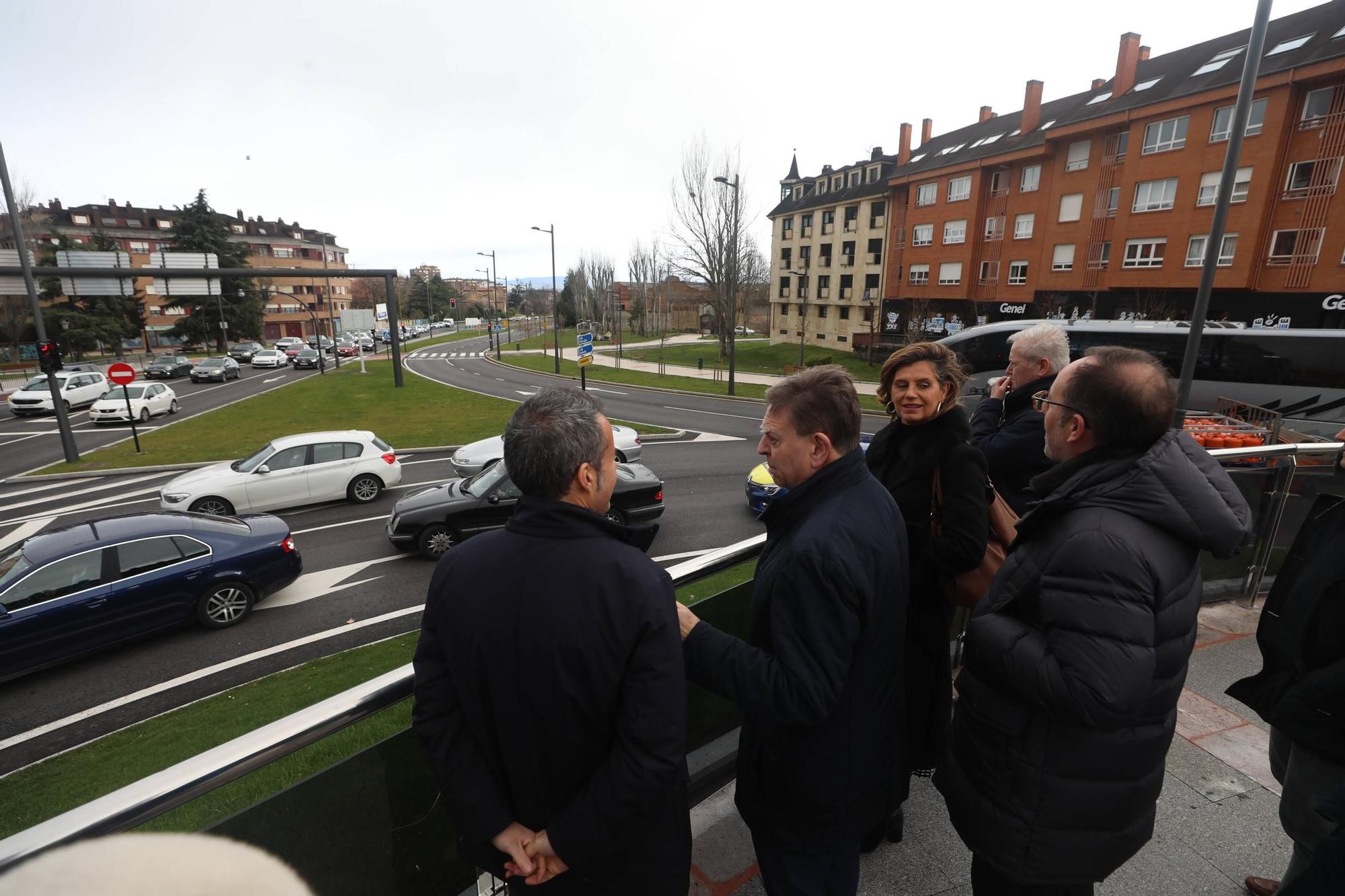 EN IMÁGENES: La nueva plaza de la Cruz Roja de Oviedo ya está abierta al público