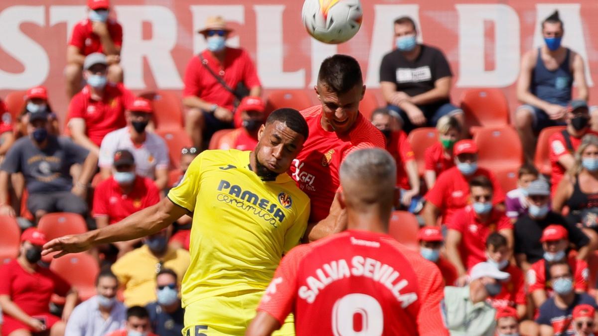 Un lance del juego en el Mallorca-Villarreal